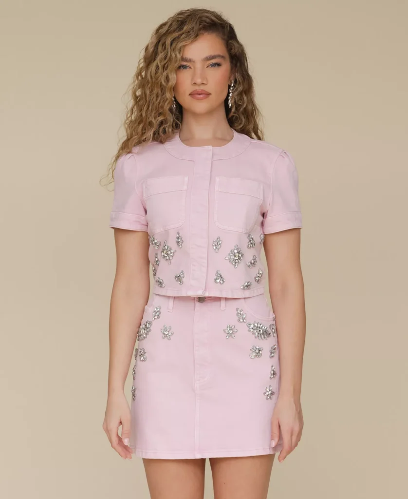 Avec Les Filles Women’s Cropped Top